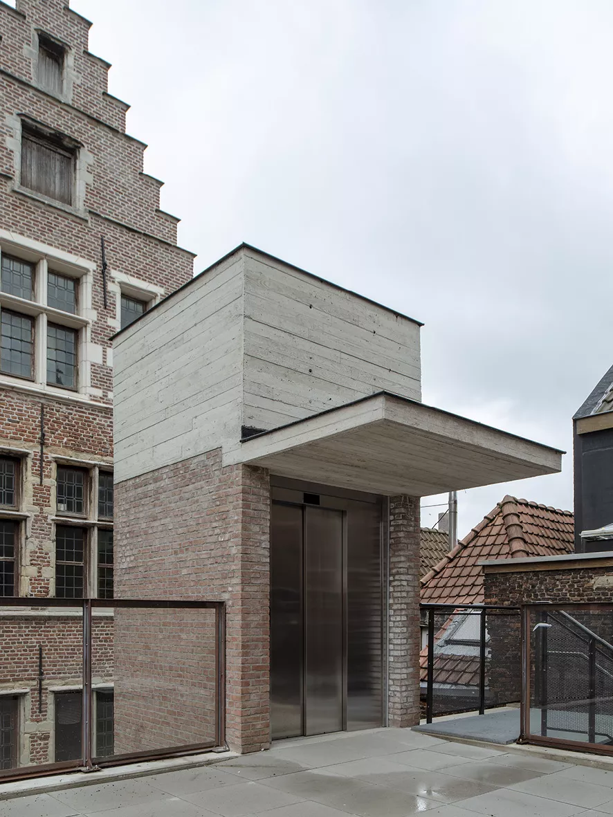 1409-beeld 16