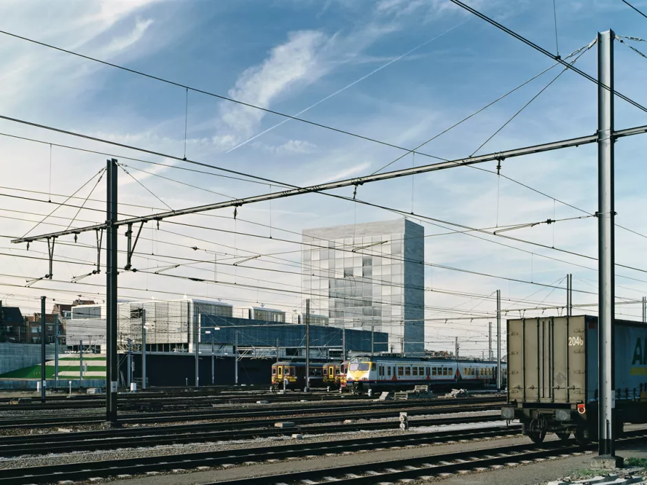 9806-beeld 2