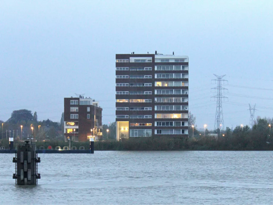 0510-beeld 6